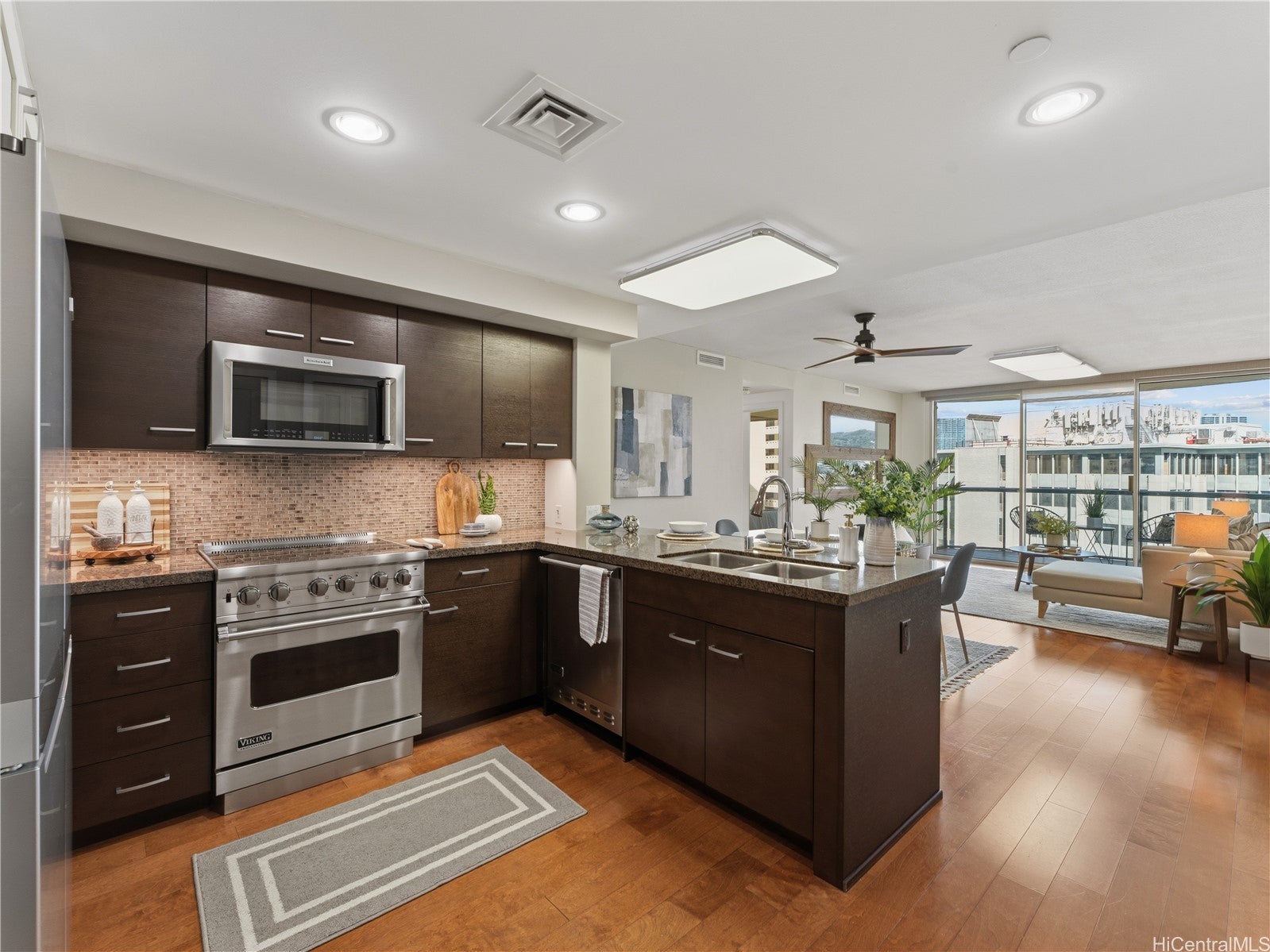 1837 Kalakaua Avenue 1306