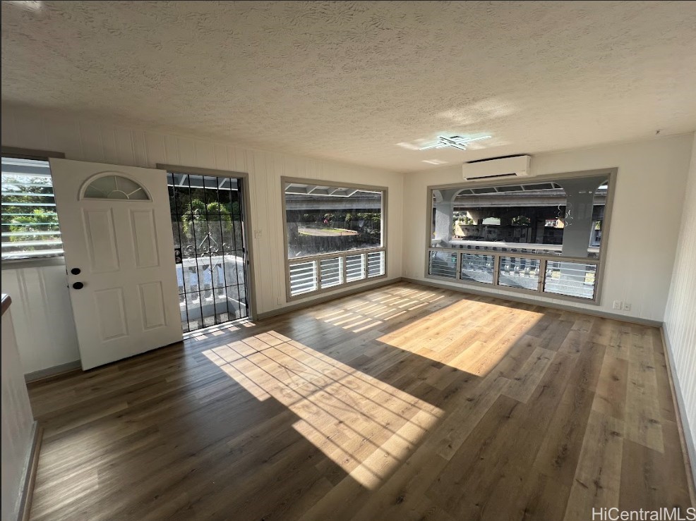 4509 Luaole Street