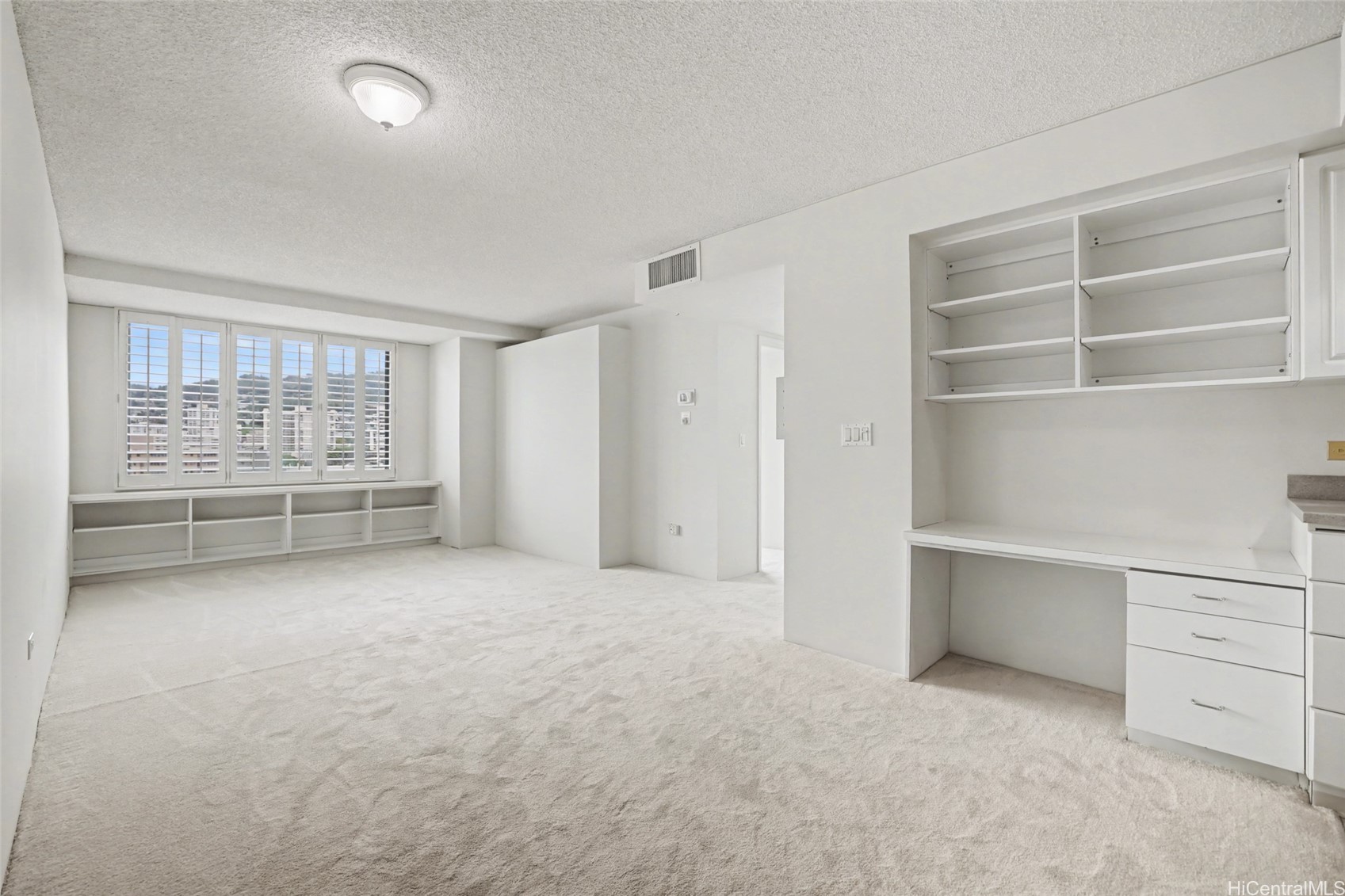 1314 Kalakaua Avenue 913