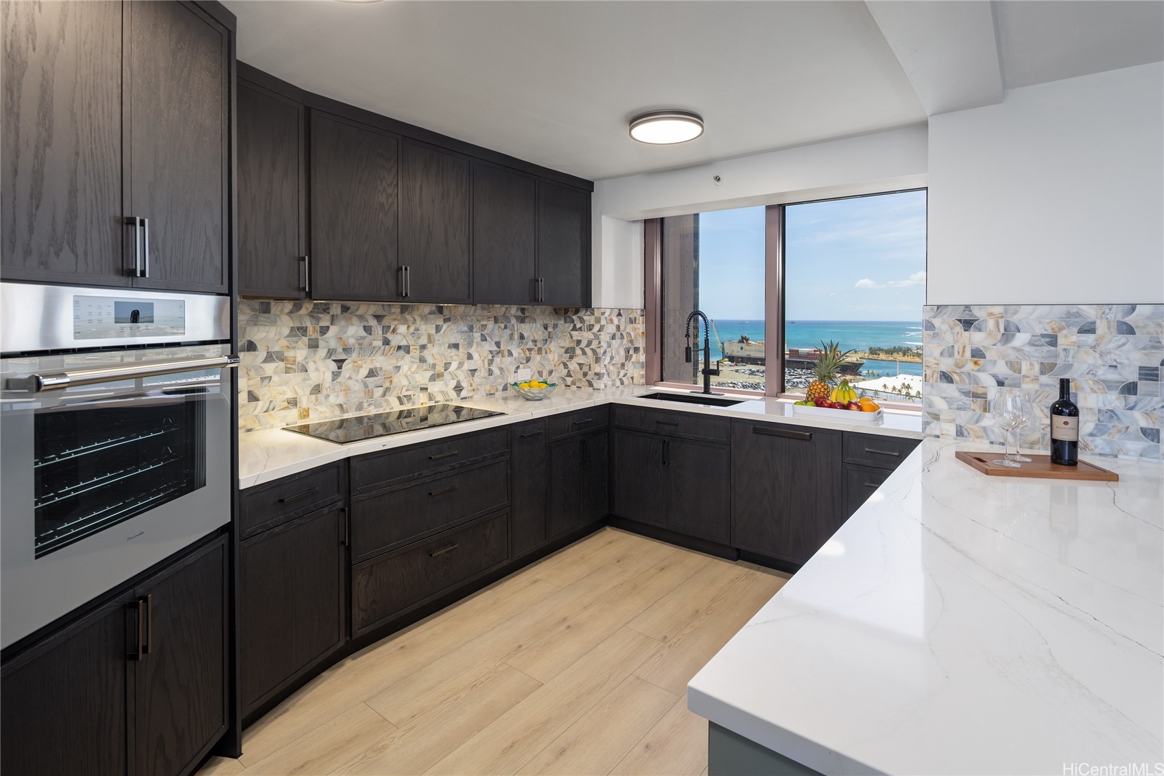 425 South Street Mauka 2401