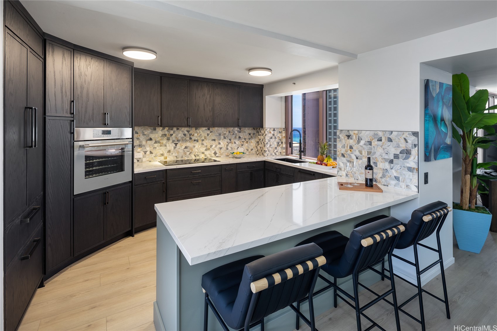 425 South Street Mauka 2401