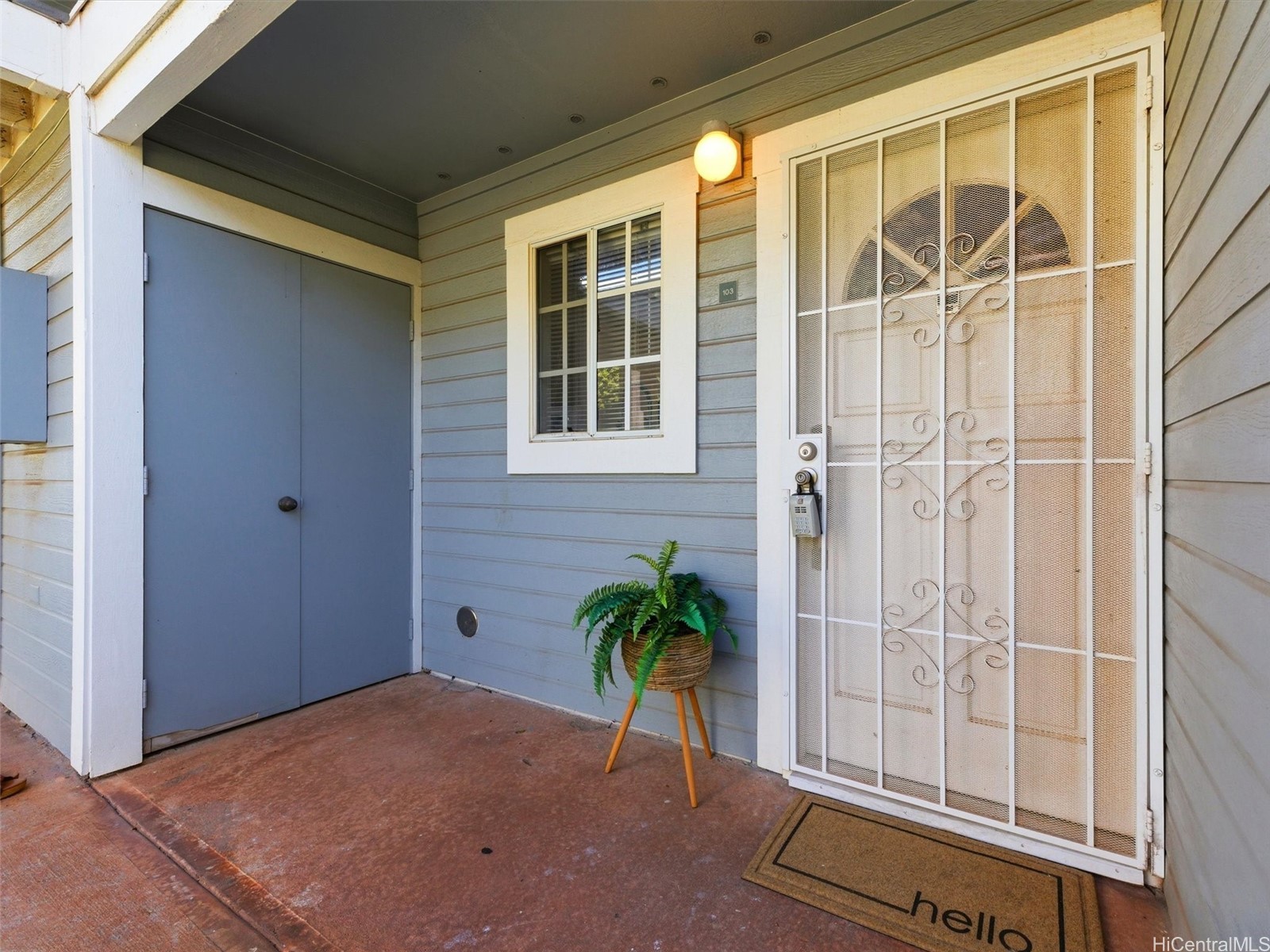 92-1031 Alaa Street 17103