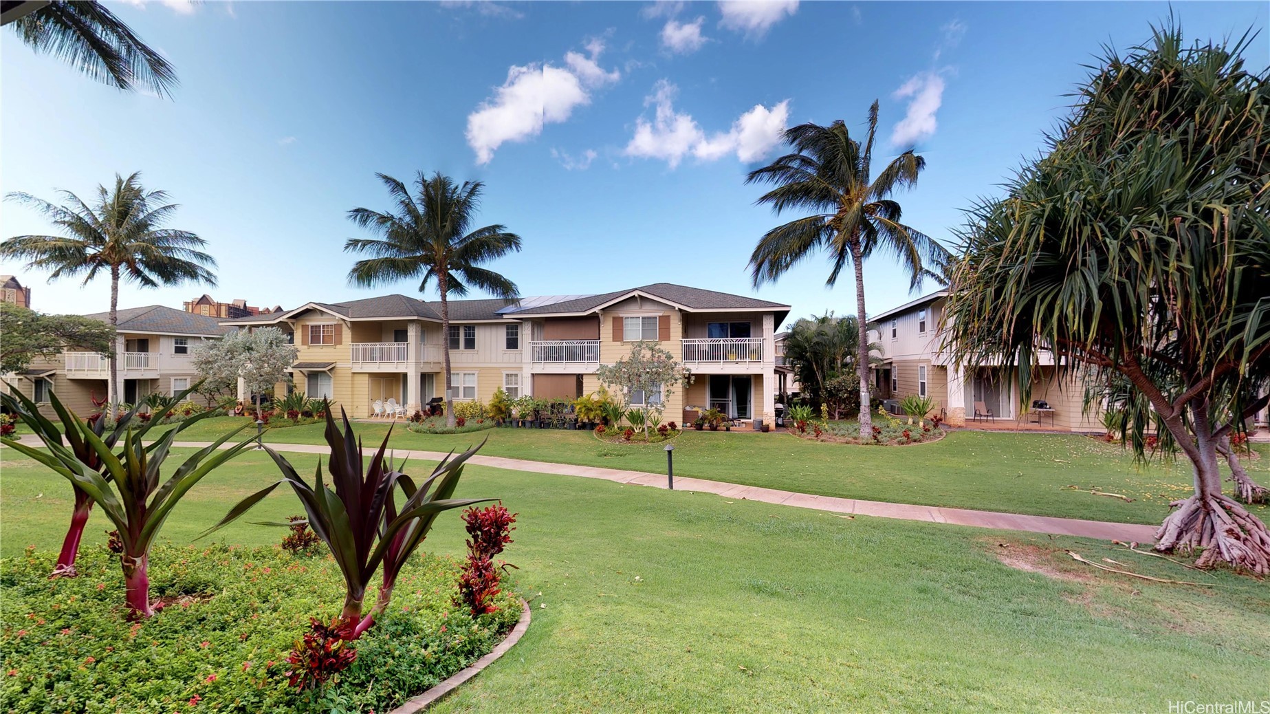 92-1033 Koio Drive M15-6