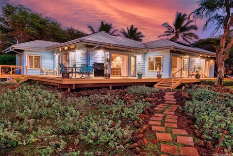 Photo of 4720 Pohakuloa Road, Maunaloa, HI 96770 (MLS # 202525970)