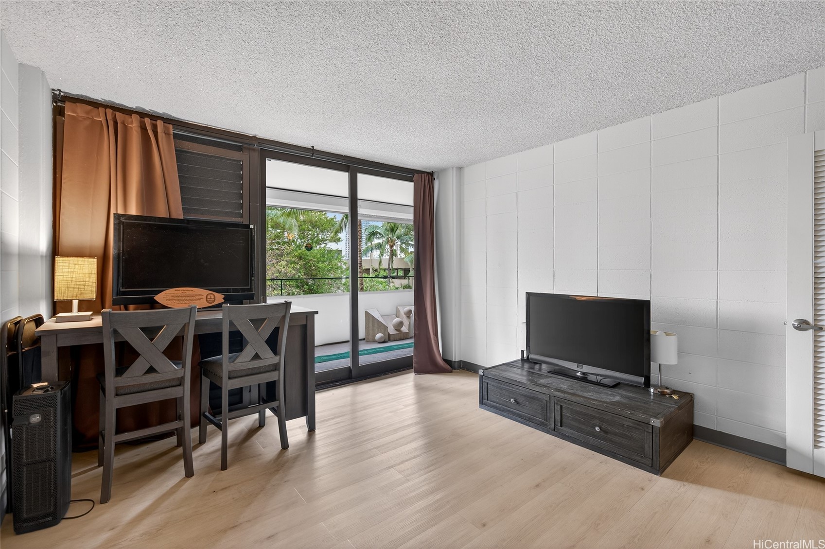 1720 Ala Moana Boulevard 407A