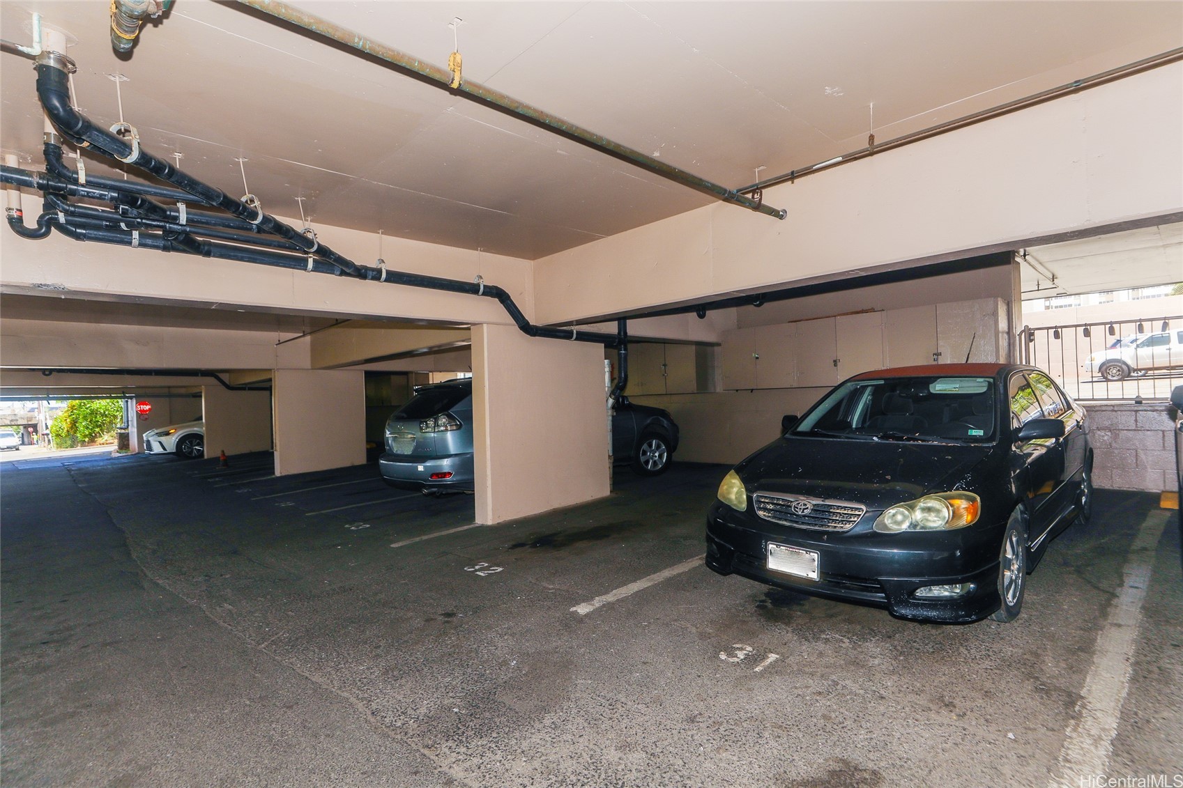 1260 Richard Ln Condominium