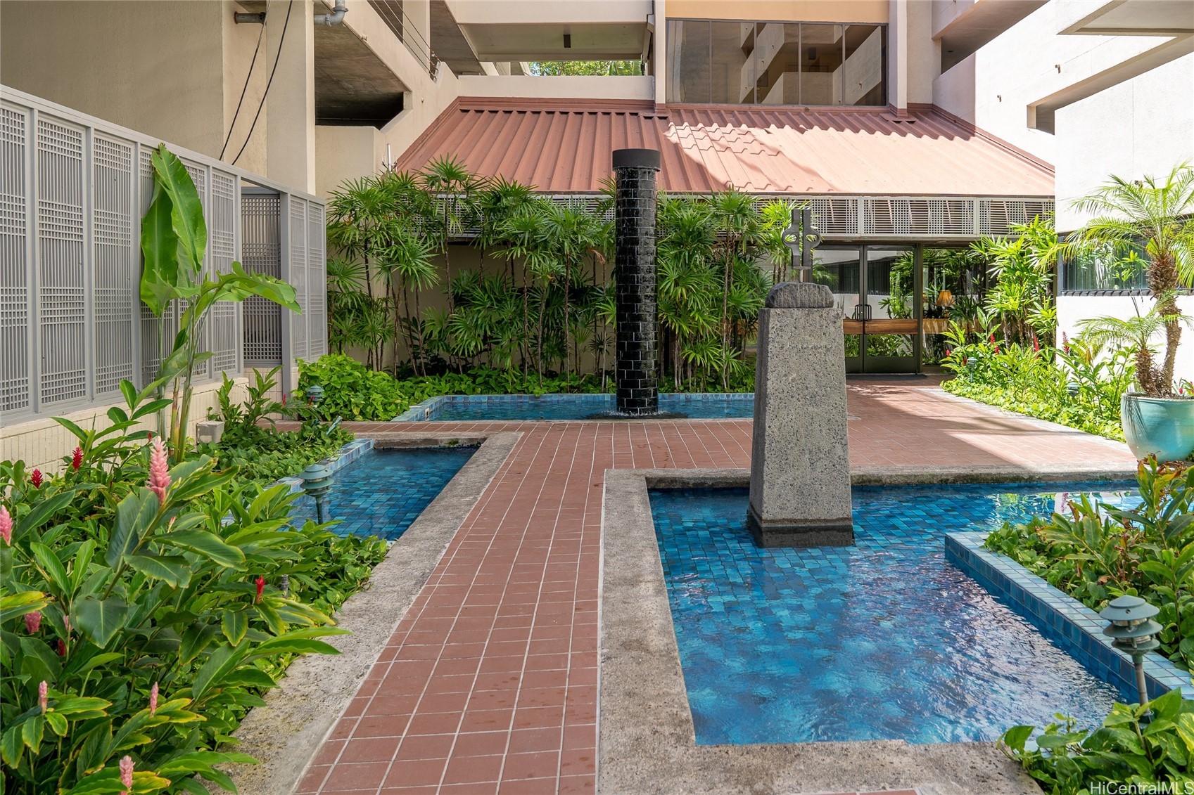 Commodore Residential Lease