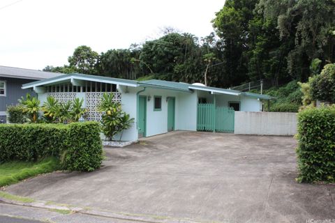 Photo of 44-140 Nanamoana Street, Kaneohe, HI 96744 (MLS # 202610310)