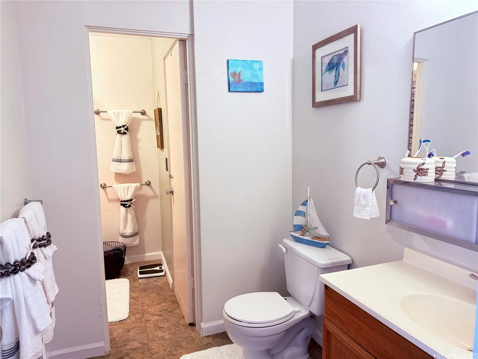 Waipahu, Hawaii 96797, United States, 2 Bedrooms Bedrooms, ,2 BathroomsBathrooms,Residential,Active,102155