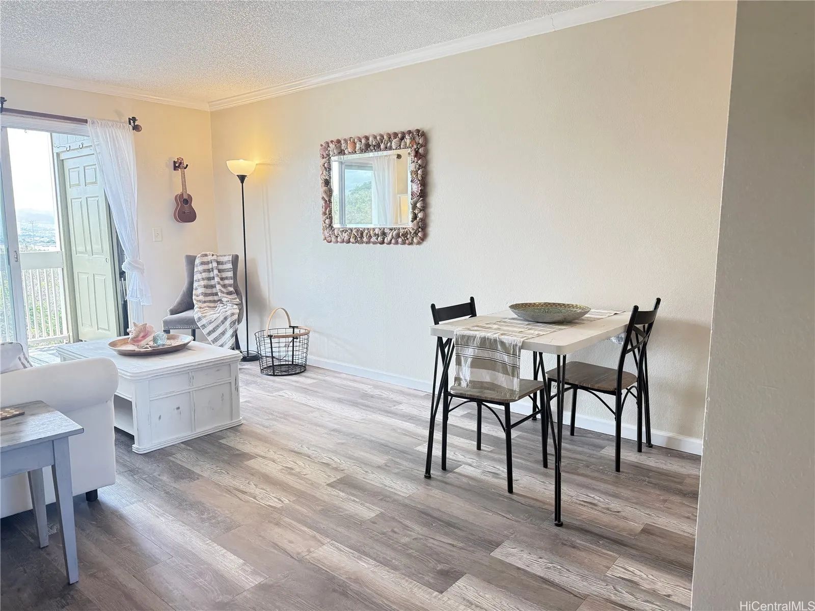 Waipahu, Hawaii 96797, United States, 2 Bedrooms Bedrooms, ,2 BathroomsBathrooms,Residential,Active,102155