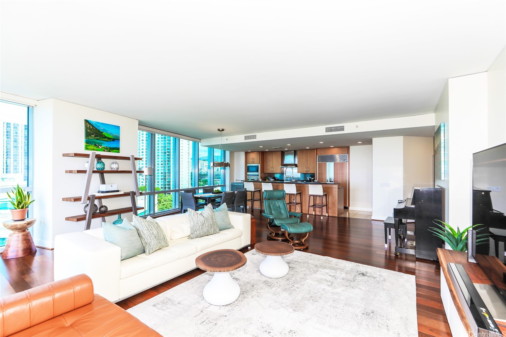 1288 Ala Moana Boulevard 8A