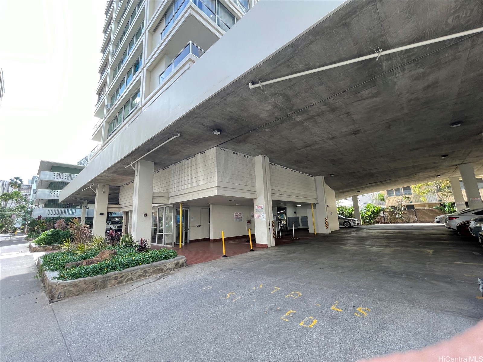 Waikiki Townhouse Condominium