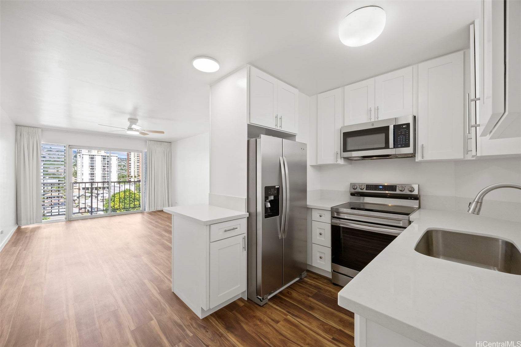 2440 Date Street 904