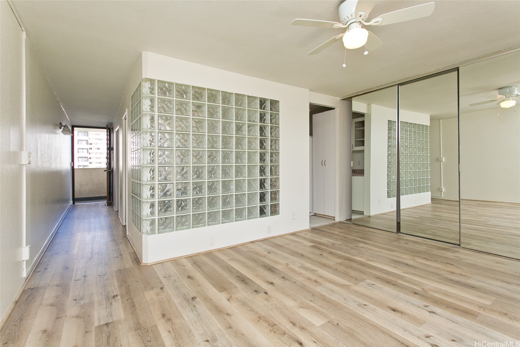 2092 Kuhio Avenue 806