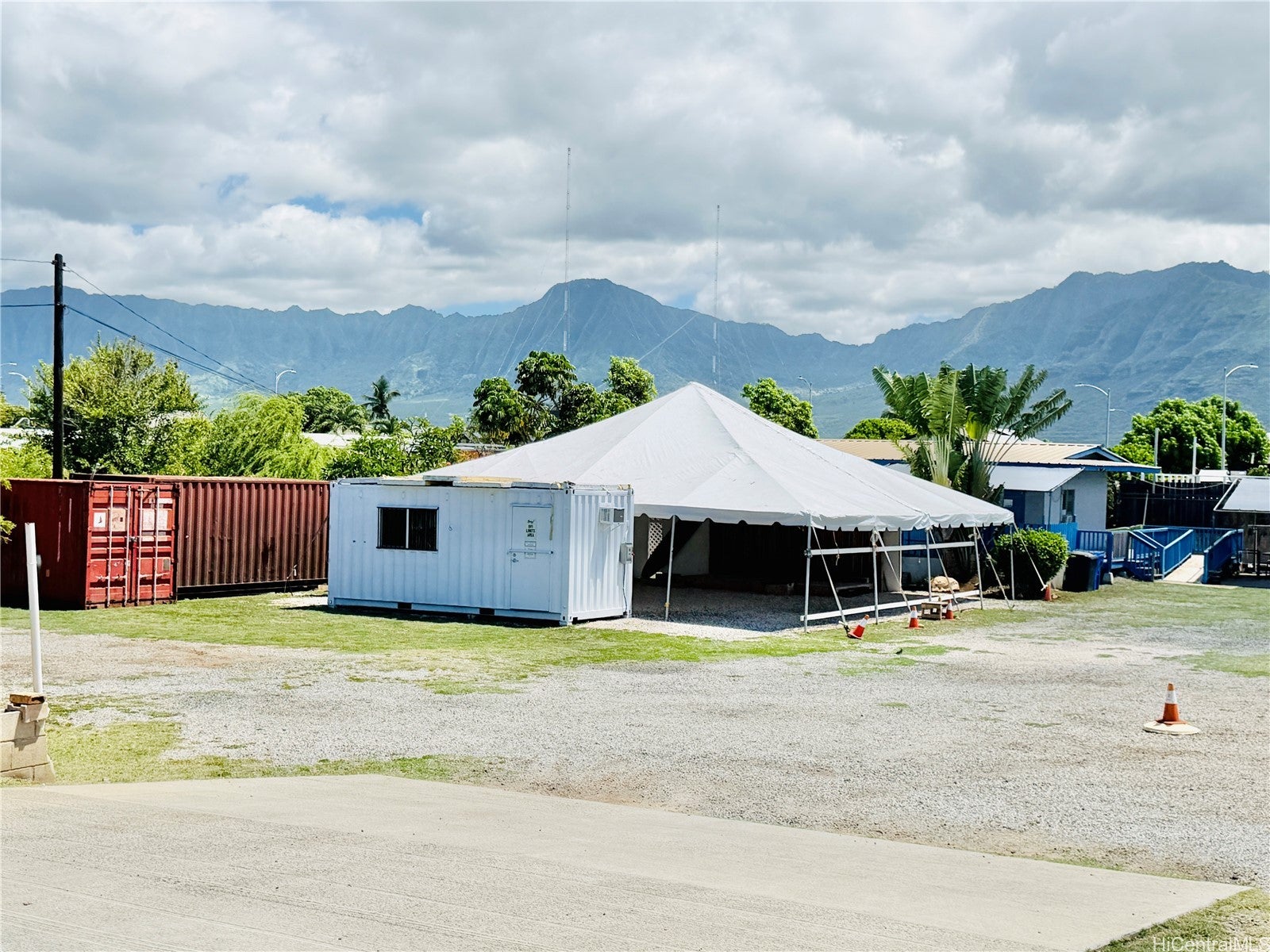 87-666 Farrington Highway