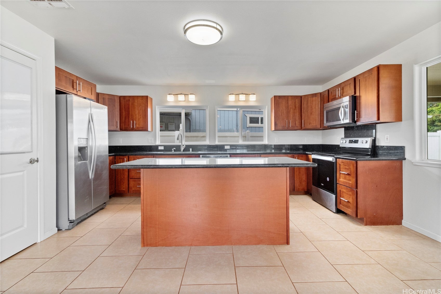 84-575 Kili Drive 28