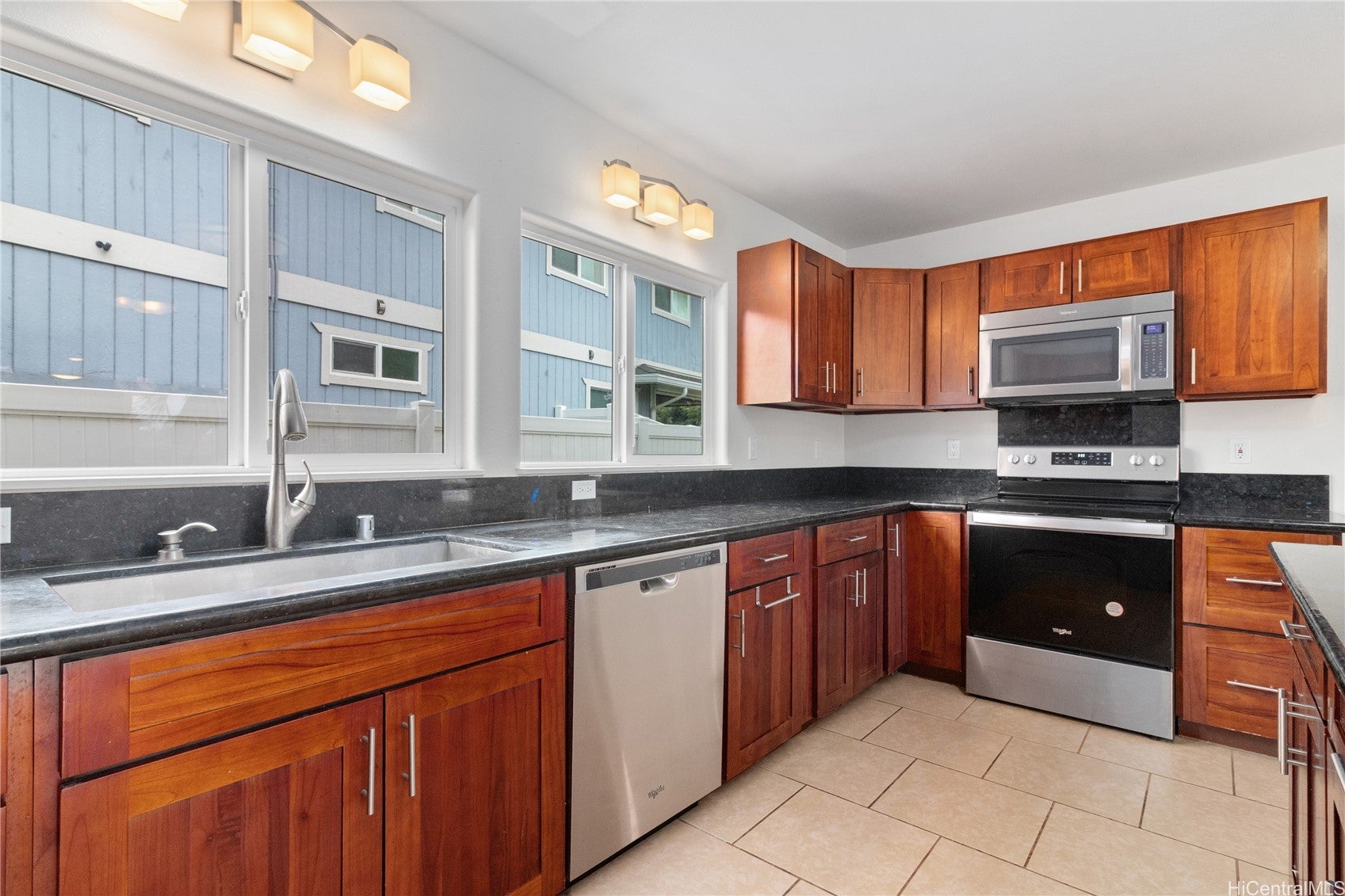84-575 Kili Drive 28