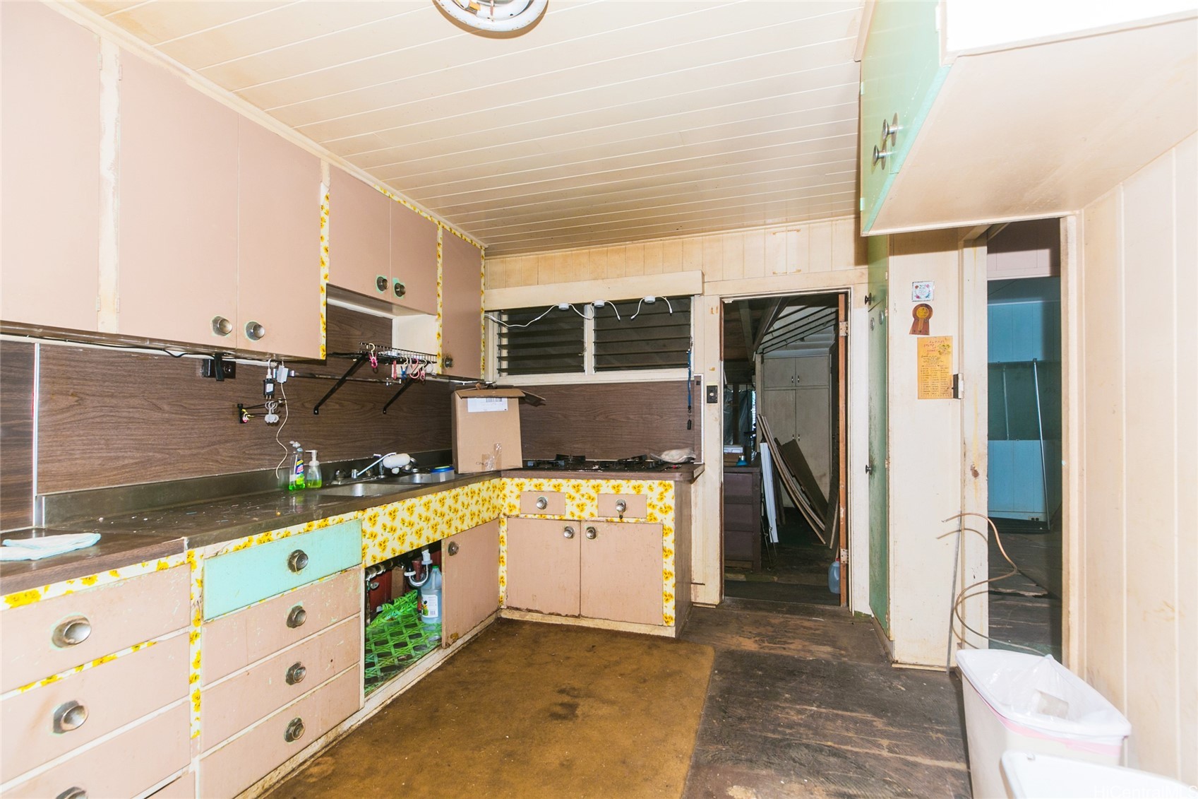 1691 California Avenue