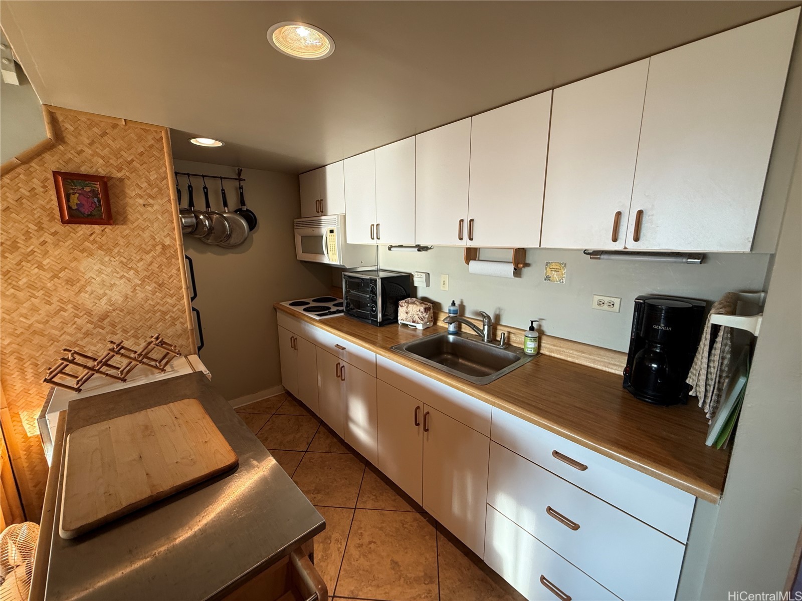 255 Kepuhi Place 20B12-2146