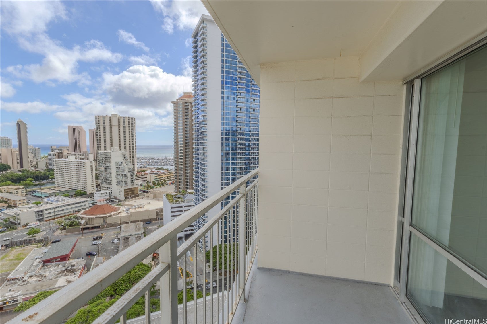 1655 Makaloa Street 2406