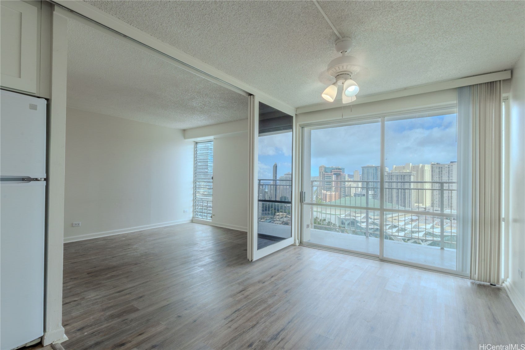 1655 Makaloa Street 2406