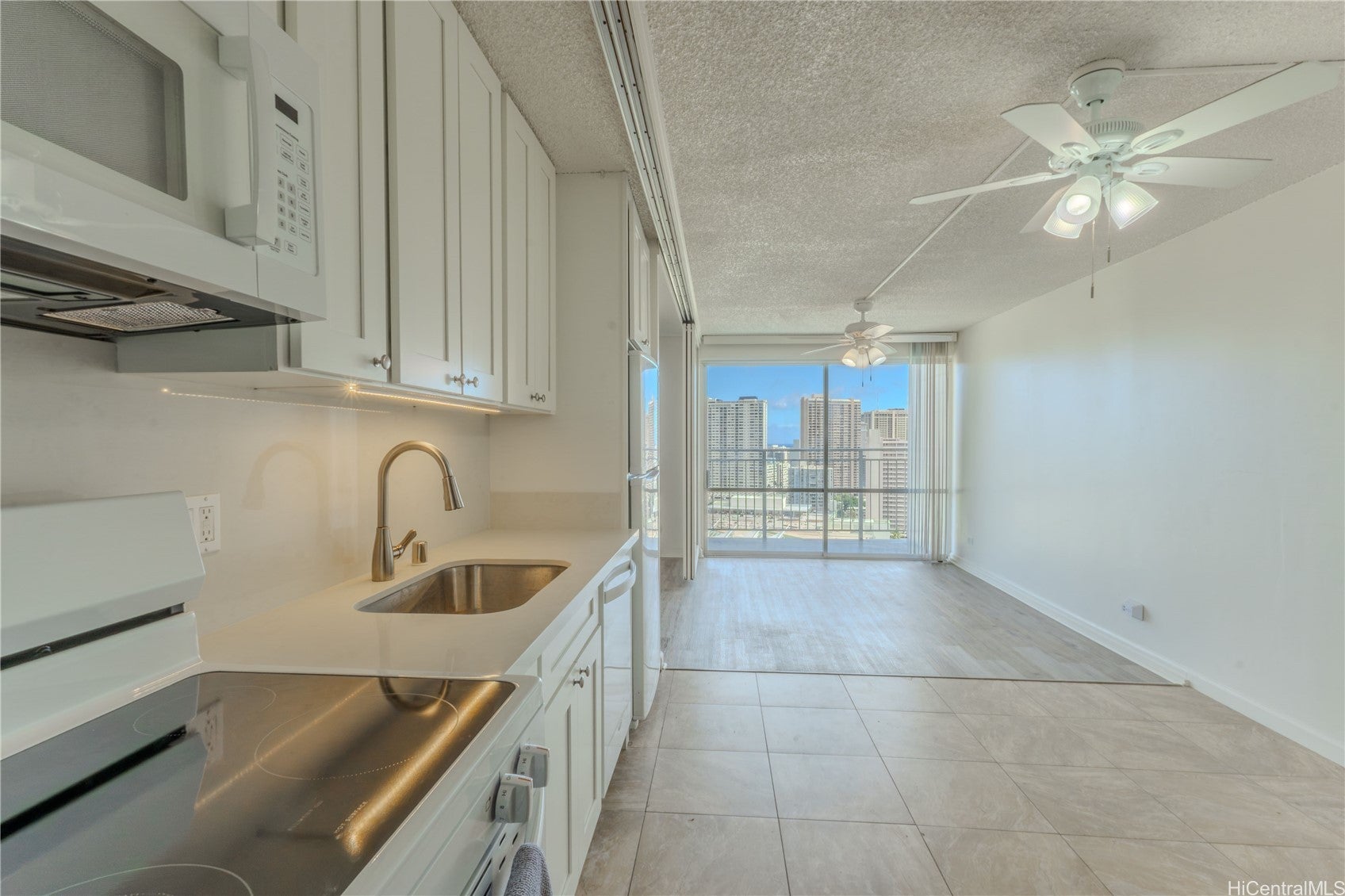 1655 Makaloa Street 2406