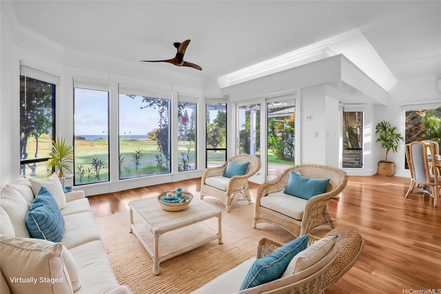 382 Kuanalu Place