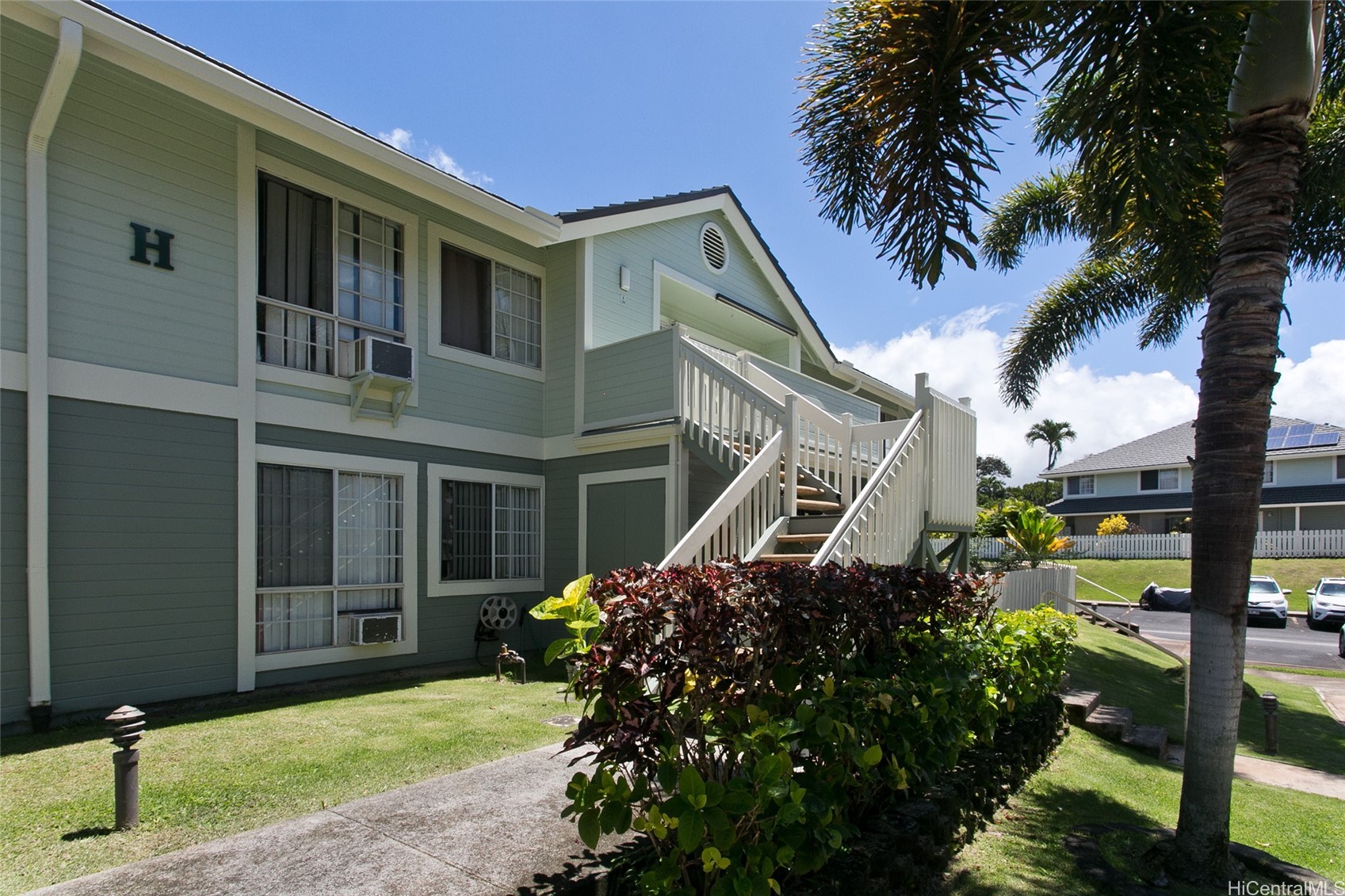 94-1475 Waipio Uka Street H206
