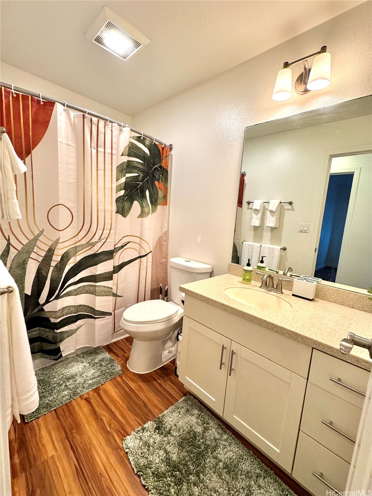 801 Kakala Street 1406