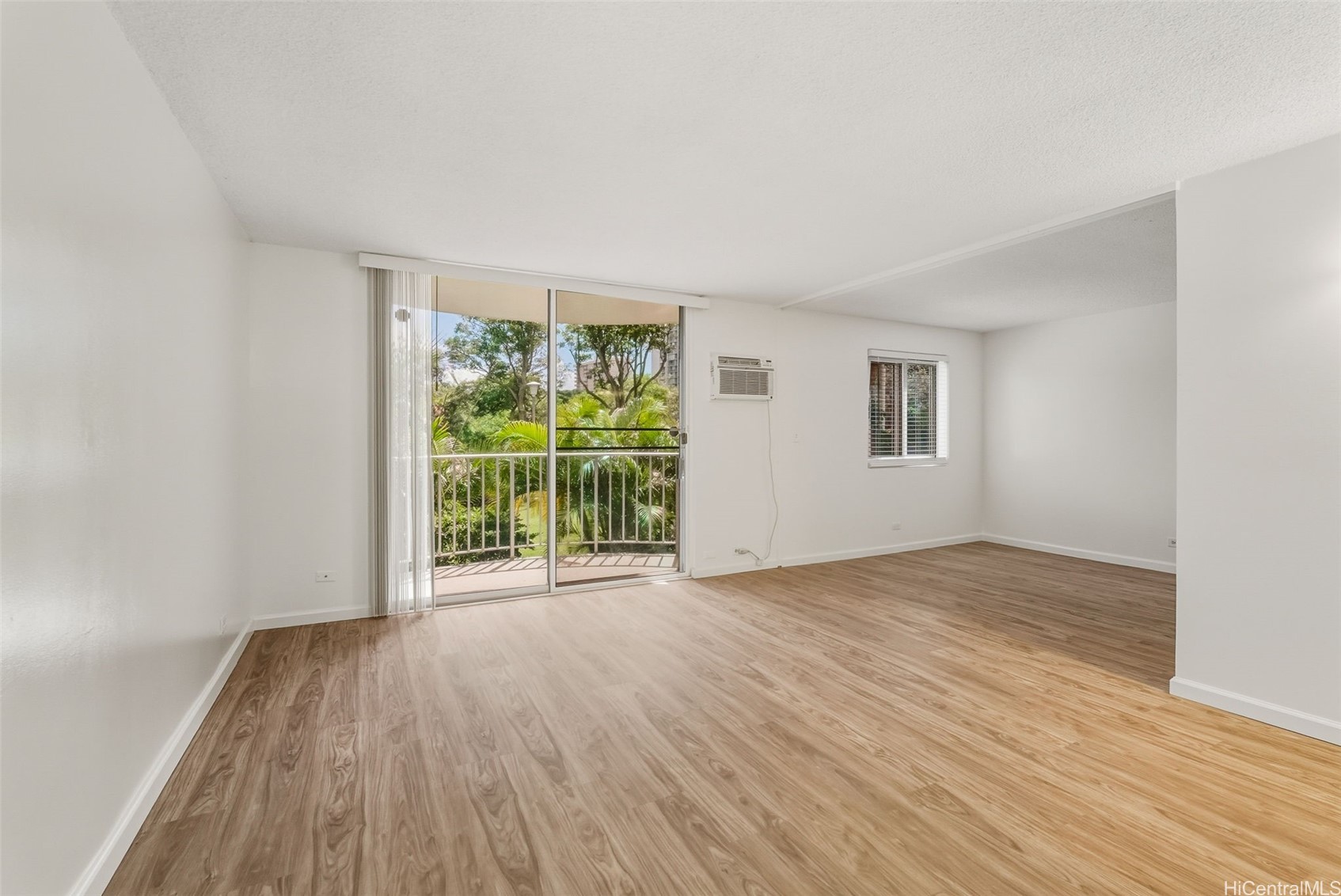 98-1038 Moanalua Road 7-105