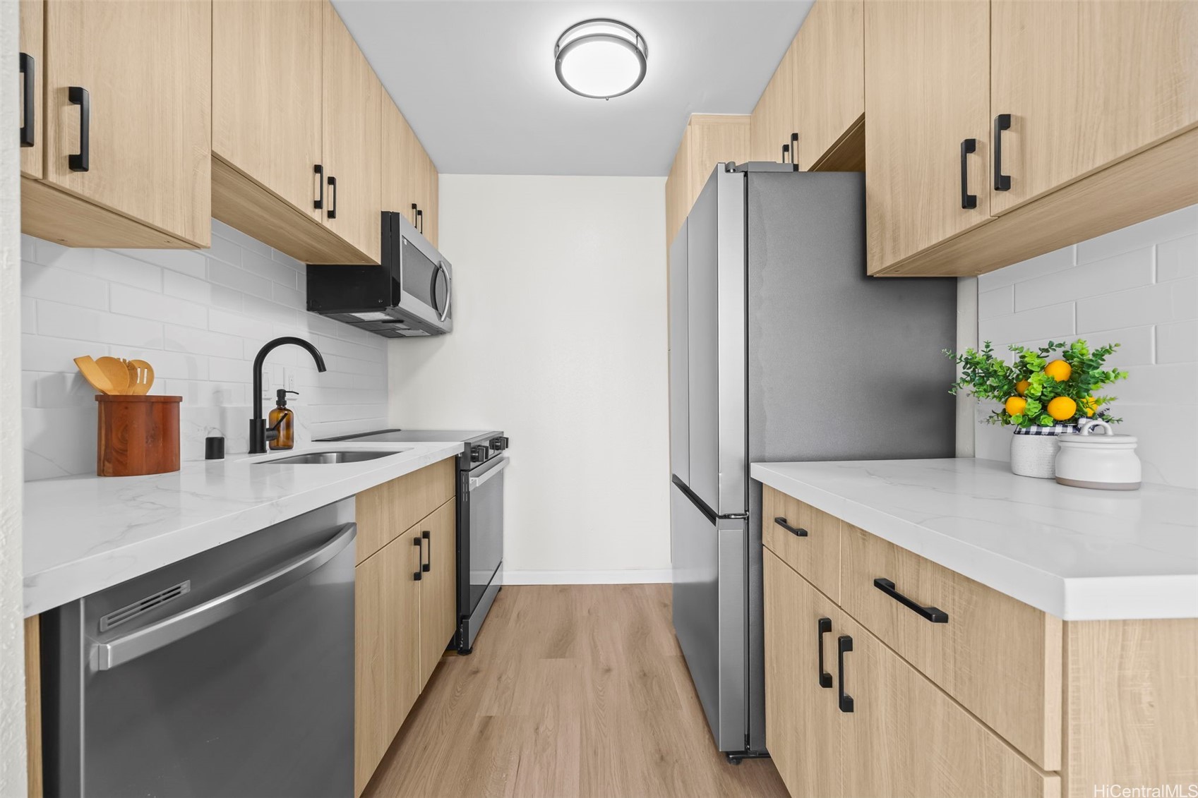 2092 Kuhio Avenue 1404