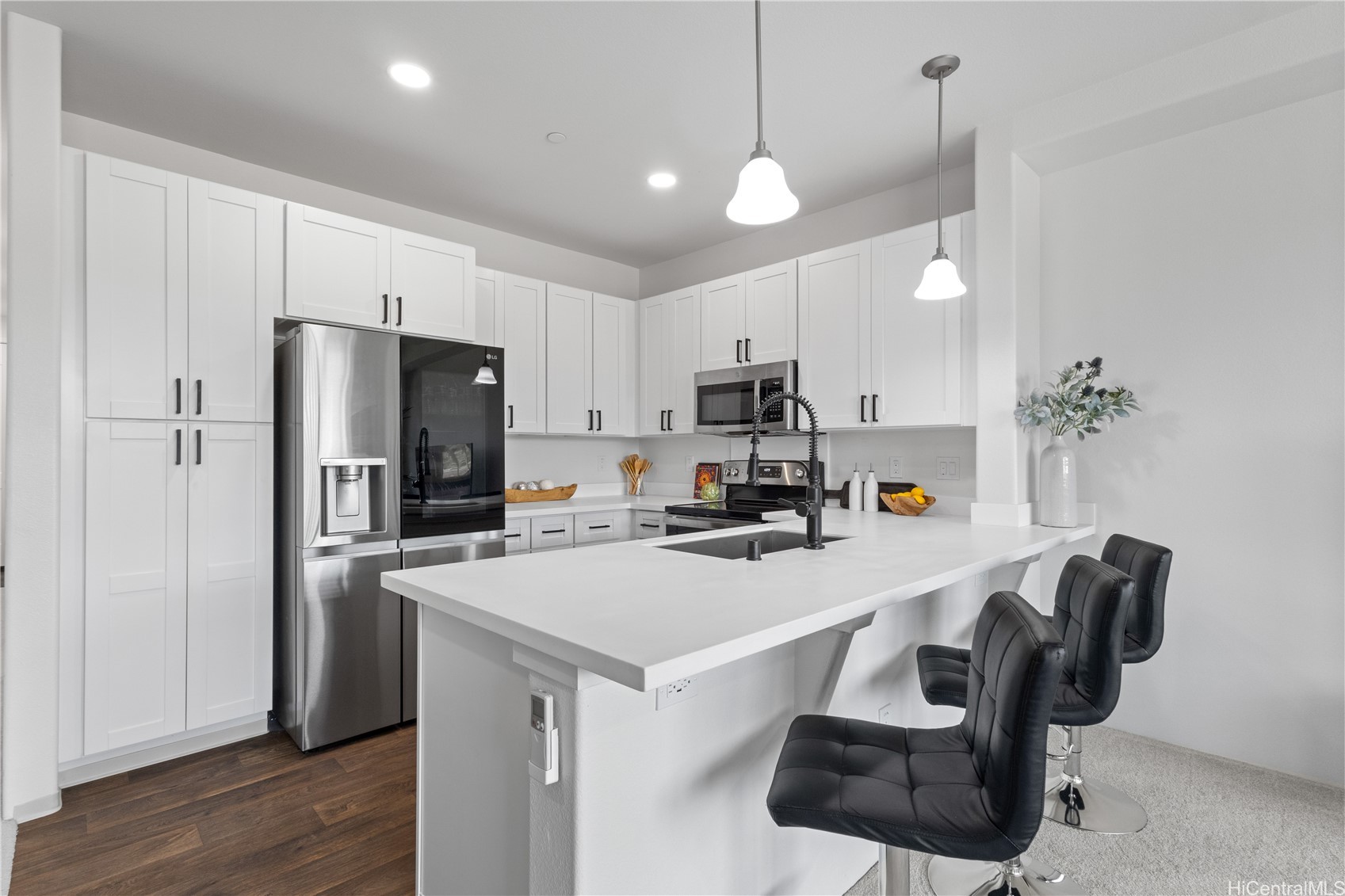 94-1188 Kalahikiola Drive 1004