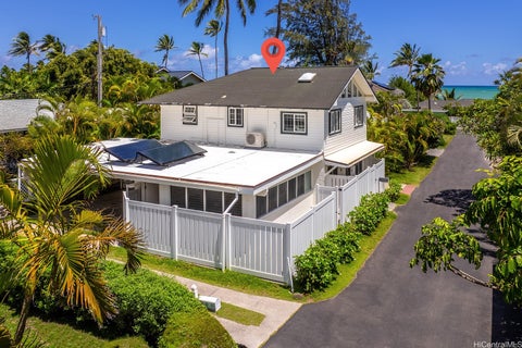 Photo of 156C N Kalaheo Avenue, Kailua, HI 96734 (MLS # 202617316)