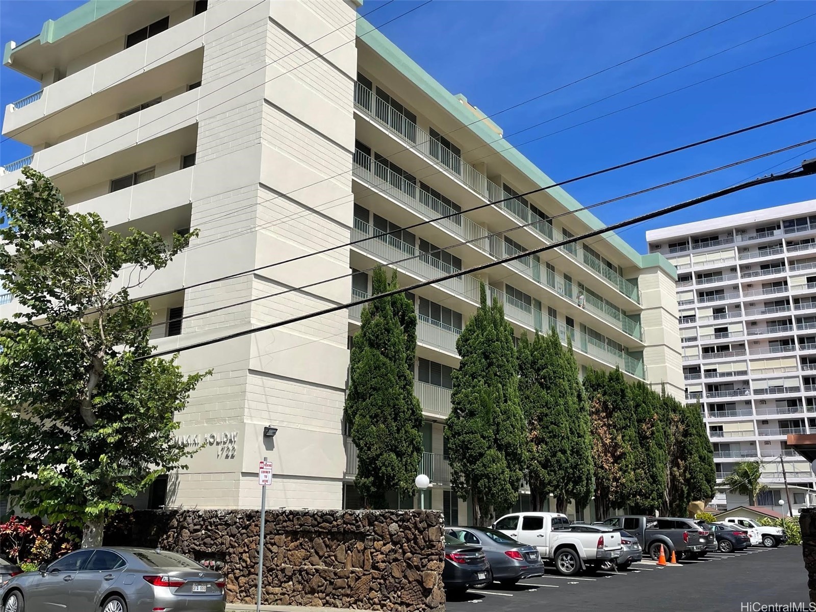 Makiki Holiday Residential Lease
