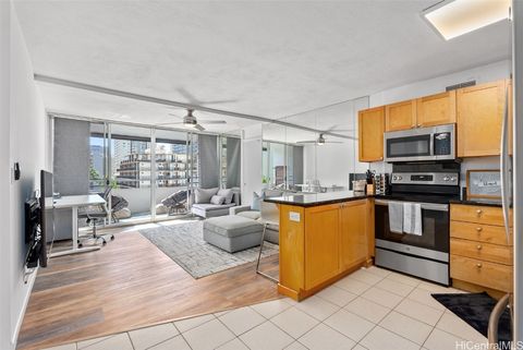 430 Kaiolu Street 801 Honolulu HI 96815