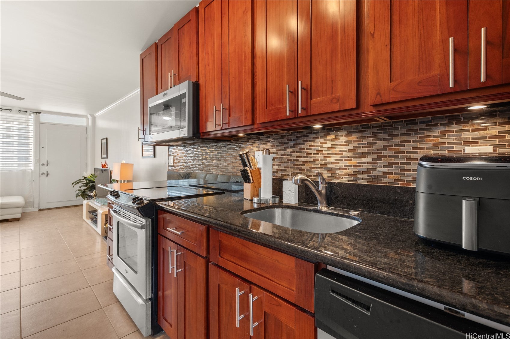 425 Ena Road 1202A
