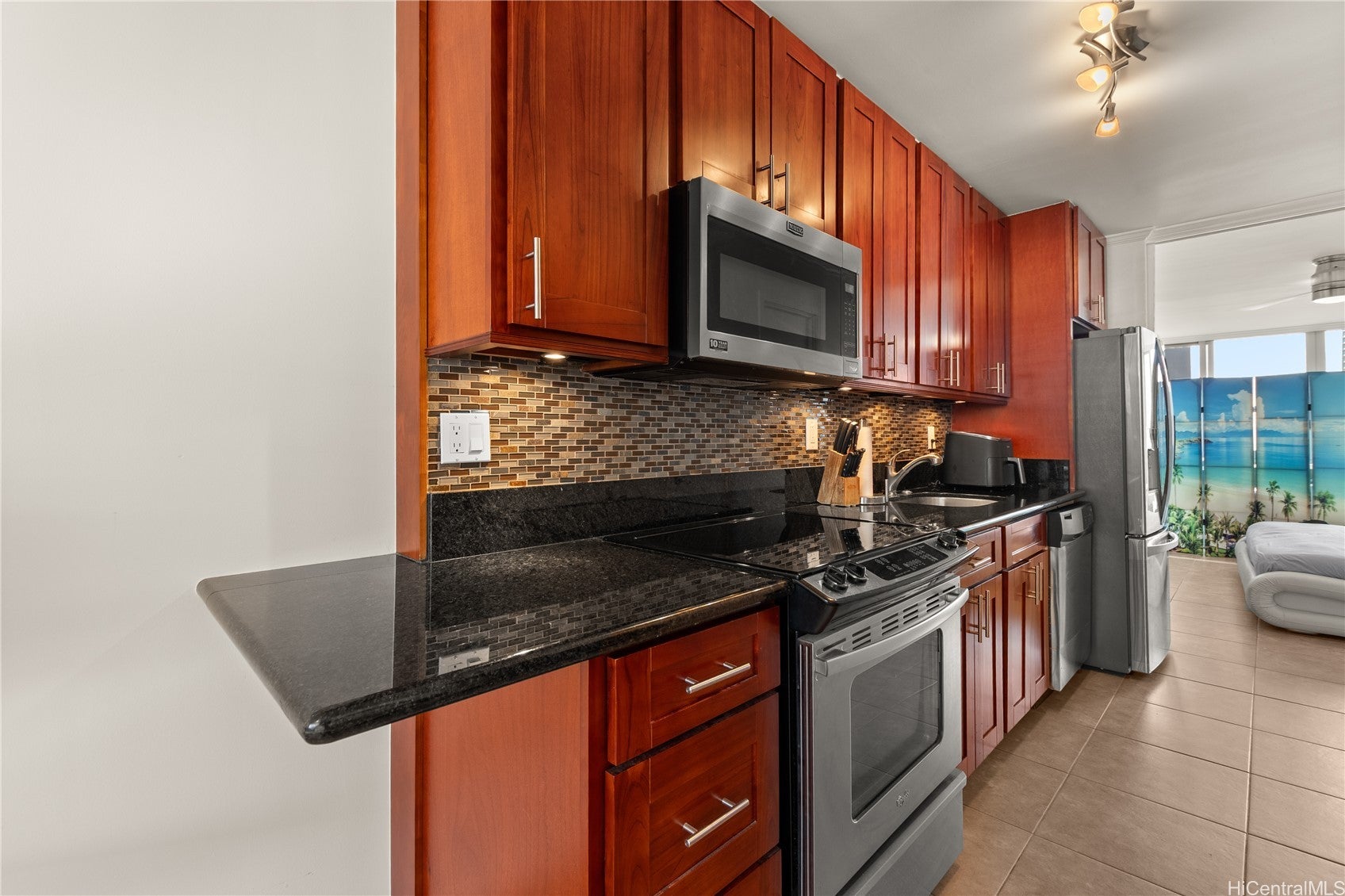 425 Ena Road 1202A
