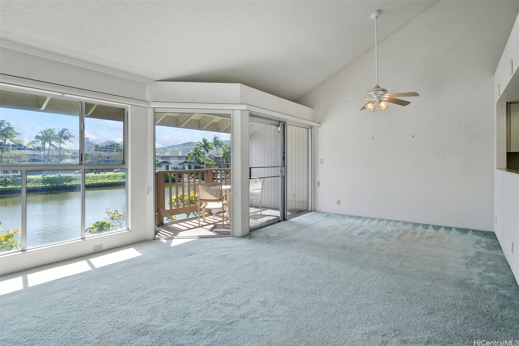 7007 Hawaii Kai Drive L22