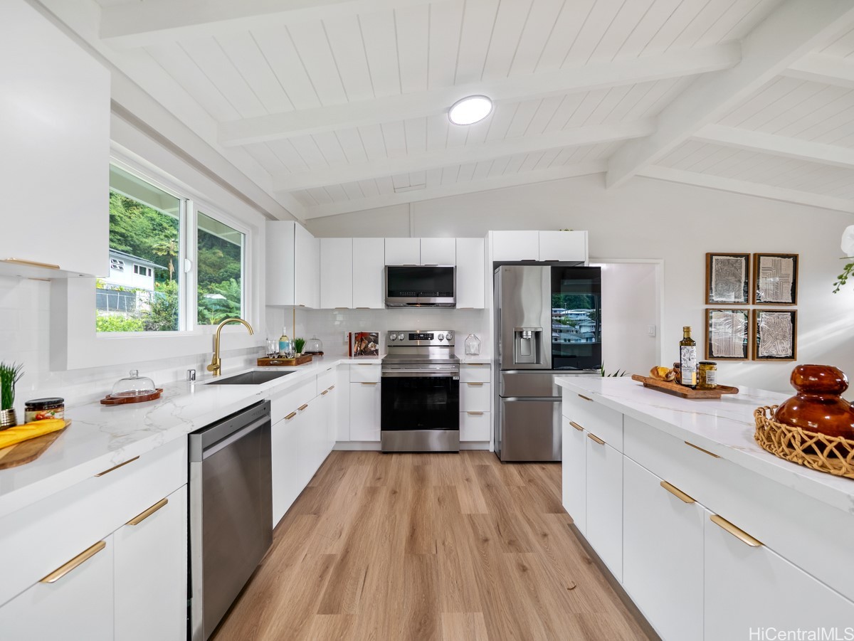 2645 Kekuanoni Street