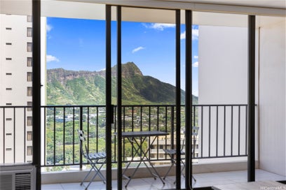201 Ohua Avenue T1-3201 Honolulu HI 96815