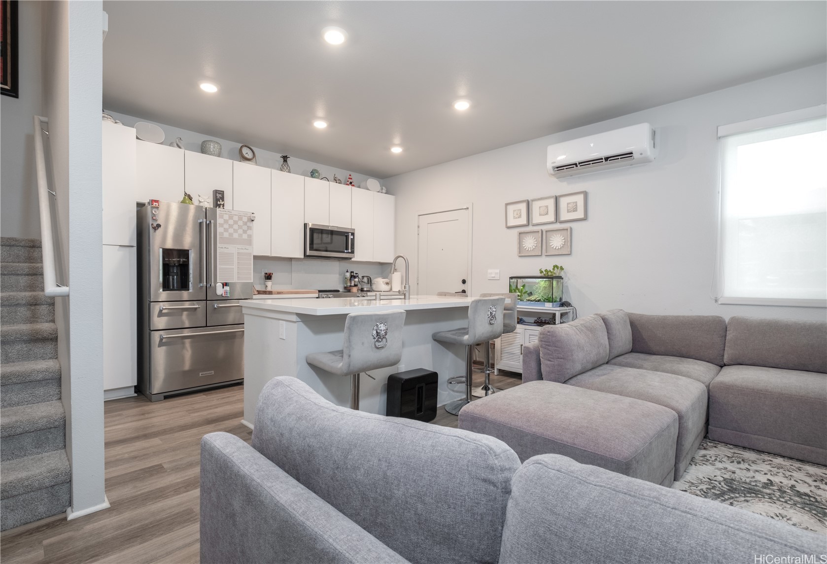 91-1640 Honouliuli Street 76