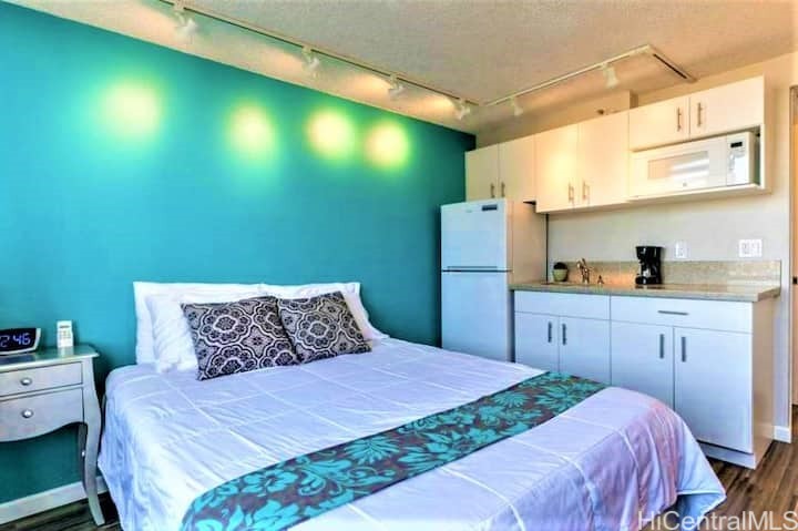 444 Niu Street 3608