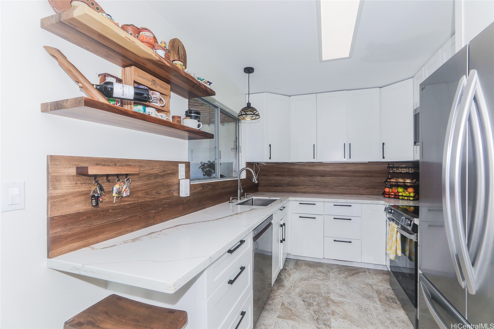 183-4 Oko Street 2604