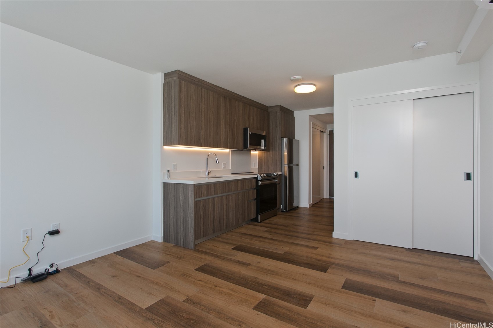 1515 Liona Street 1509