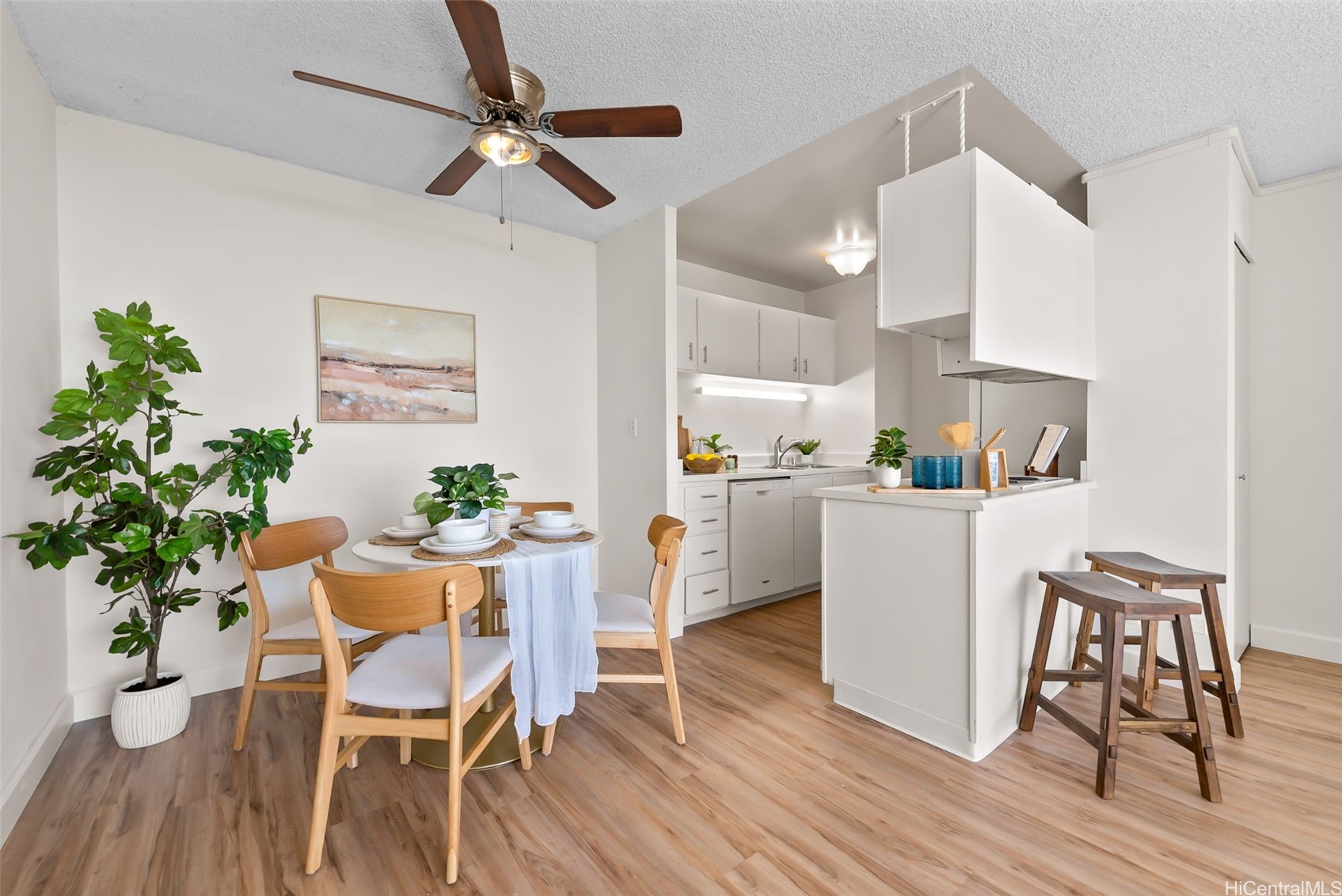 3045 Ala Napuaa Place 912