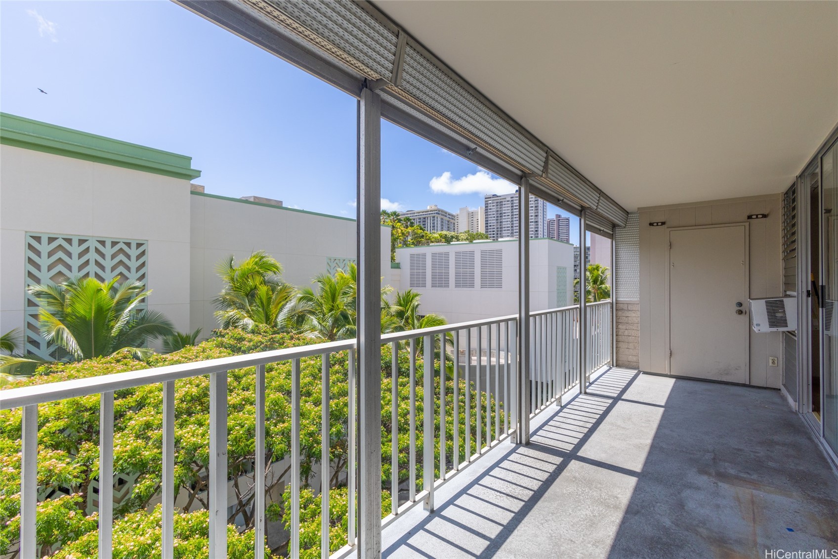 Atkinson Plaza Condominium