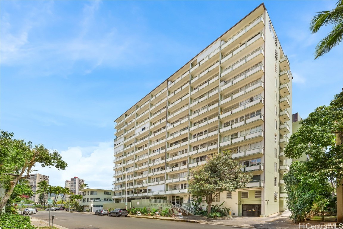 Rosalei Ltd Condominium