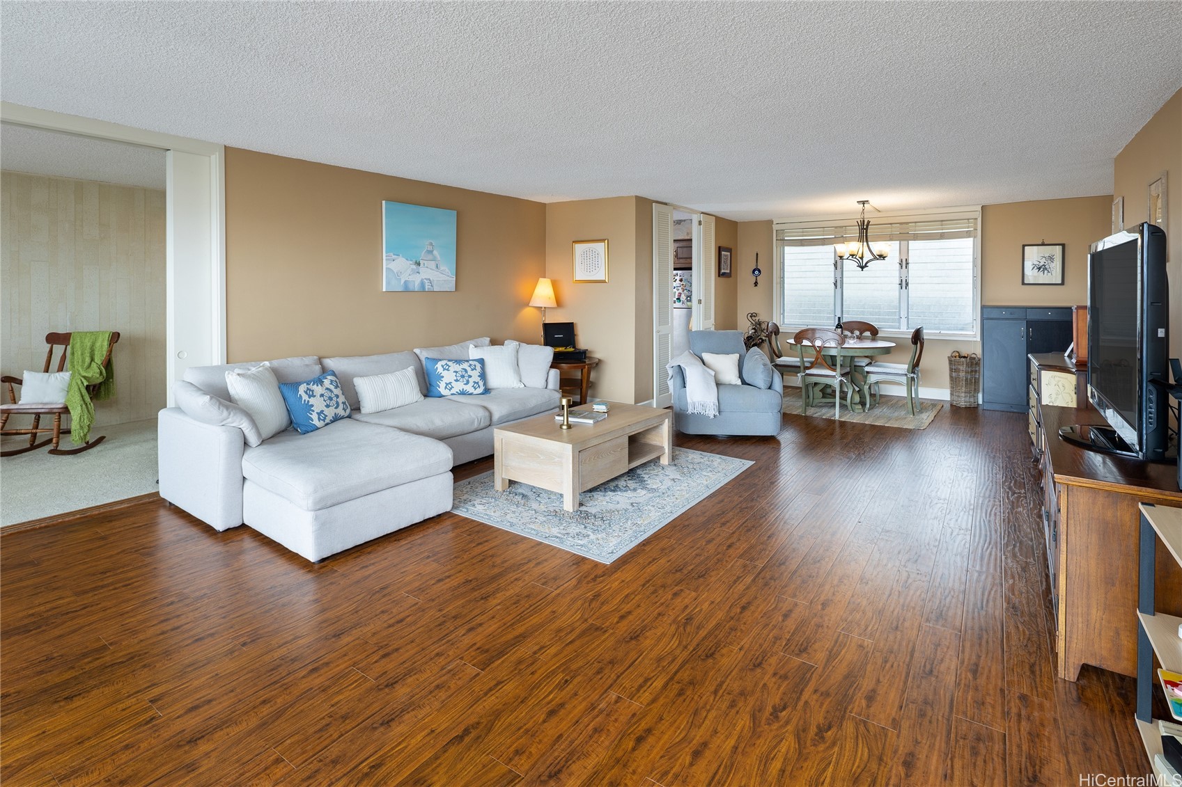 927 Prospect Street 1103