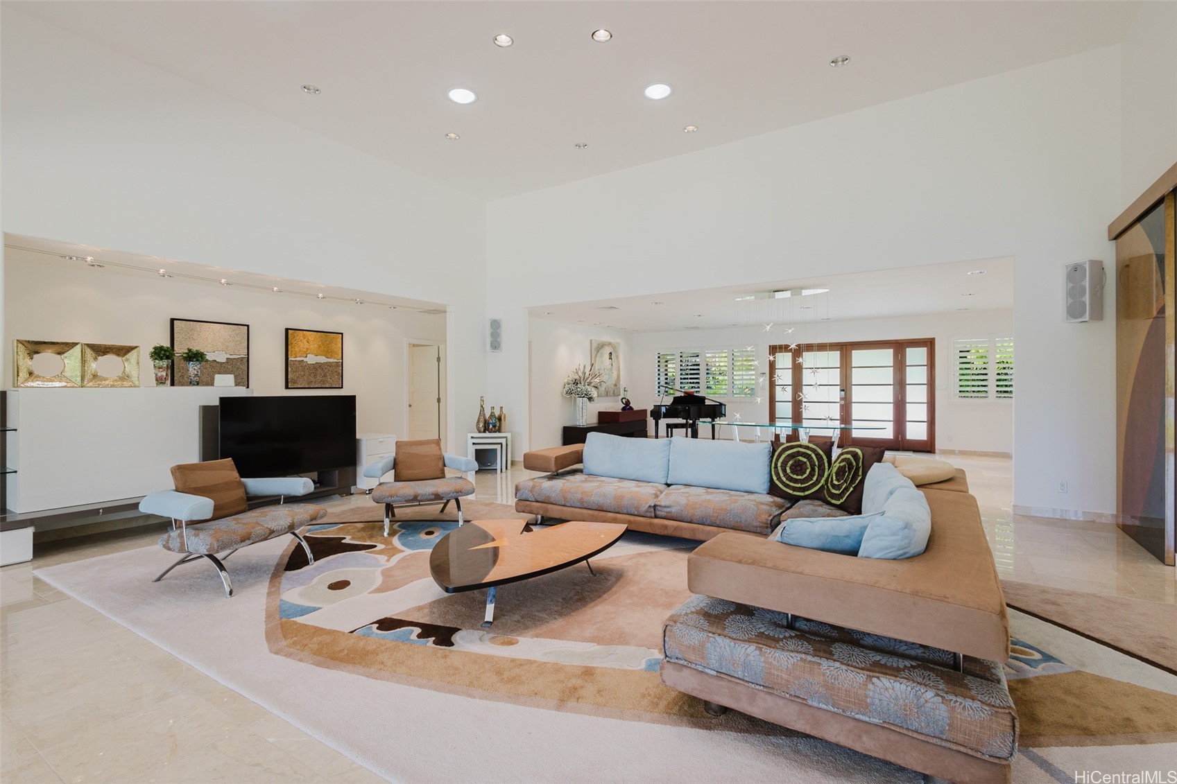 5949 Kalanianaole Highway A