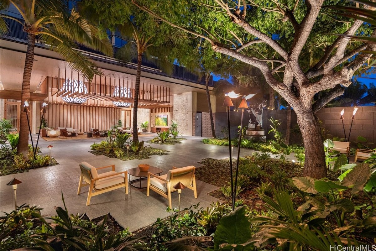 1100 Ala Moana Boulevard PH 4006